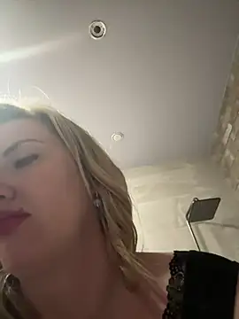 LanaShockk online show from 03-17-25, 07:48