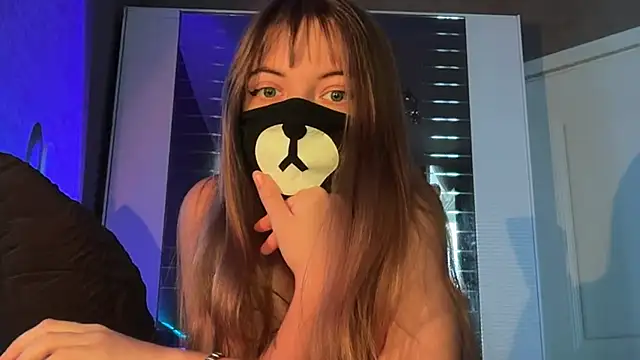 Your Little Bear online show from 07-27-26, 03:57