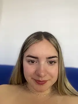 imlindapink online show from 01-17-26, 02:33