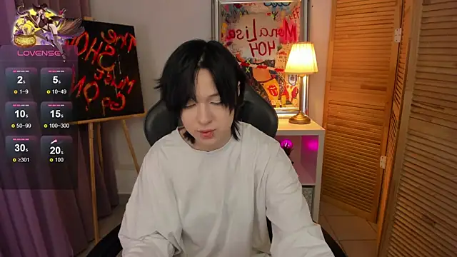 Snapshot of fiamoory chatting on 02-03-25, 01:30 fiamoory online show from 02-03-25, 01:30