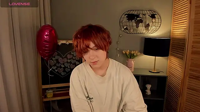 Snapshot of fiamoory chatting on 02-11-25, 04:33 fiamoory online show from 02-11-25, 04:33