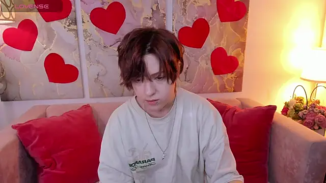 Snapshot of fiamoory chatting on 02-18-25, 01:21 fiamoory online show from 02-18-25, 01:21