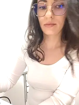 saidaskye online show from 04-17-26, 06:11