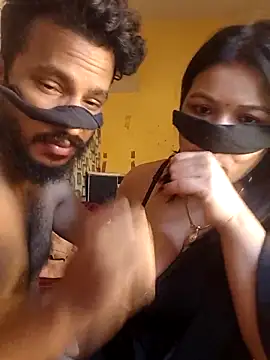 Radhikadavi879 online show from 11-15-25, 04:32