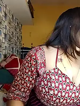 Radhikadavi879 online show from 01-17-26, 08:41