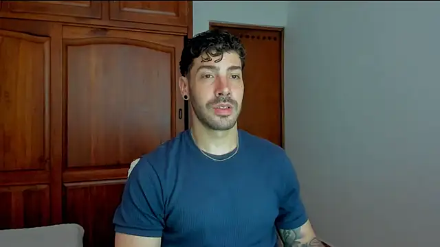 Guyinthemountain online show from 05-06-26, 12:54