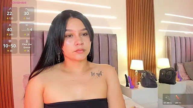 Snapshot of alisson_sanders chatting on 07-18-26, 01:26 alisson sanders online show from 07-18-26, 01:26