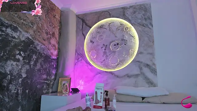 JulietaKane online show from 01-08-26, 05:43