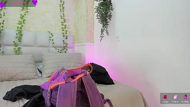 JulietaKane online show from 06-25-26, 08:35