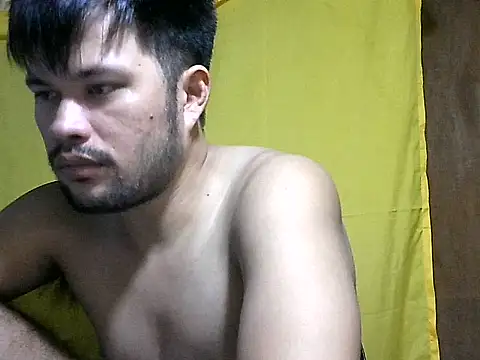 Snapshot of HairyHottestpinoyHandsome chatting on 06-20-26, 08:17 HairyHottestpinoyHandsome online show from 06-20-26, 08:17