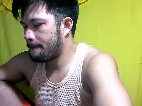 Snapshot of HairyHottestpinoyHandsome chatting on 06-27-26, 06:07 HairyHottestpinoyHandsome online show from 06-27-26, 06:07