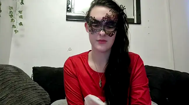 Snapshot of LexiSnowUK chatting on 01-05-25, 02:41 LexiSnowUK online show from 01-05-25, 02:41