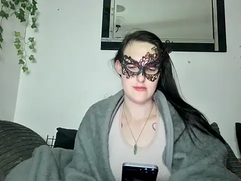 Snapshot of LexiSnowUK chatting on 01-08-25, 09:32 LexiSnowUK online show from 01-08-25, 09:32