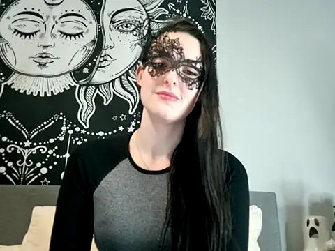 Snapshot of LexiSnowUK chatting on 01-30-25, 09:04 LexiSnowUK online show from 01-30-25, 09:04