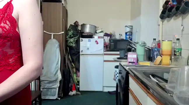 Snapshot of LexiSnowUK chatting on 03-03-25, 05:39 LexiSnowUK online show from 03-03-25, 05:39