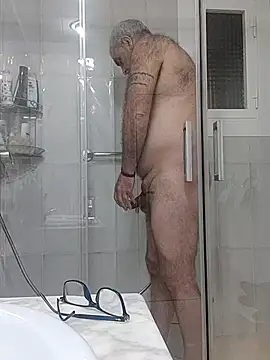 Satiro Sevilla online show from 03-18-25, 07:41