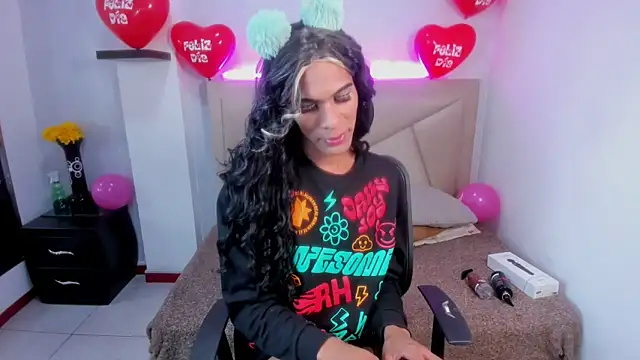 Strella ferrera online show from 02-15-25, 02:00