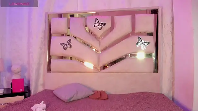 Strella ferrera online show from 04-02-26, 08:50