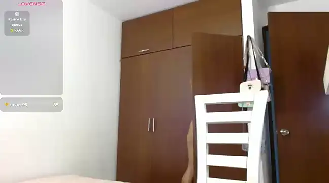 AnnitaSerna  online show from 12-10-24, 10:37