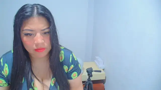 Snapshot of moan_sex2 chatting on 02-04-25, 02:07 moan sex2 online show from 02-04-25, 02:07