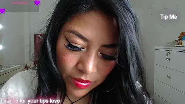 Snapshot of moan_sex2 chatting on 10-04-25, 05:27 moan sex2 online show from 10-04-25, 05:27