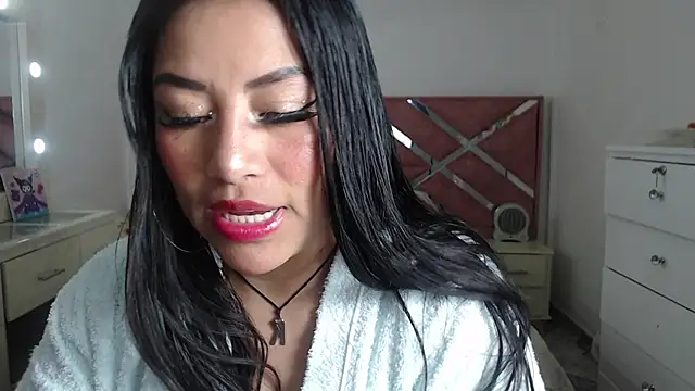 Snapshot of moan_sex2 chatting on 10-04-25, 11:03 moan sex2 online show from 10-04-25, 11:03