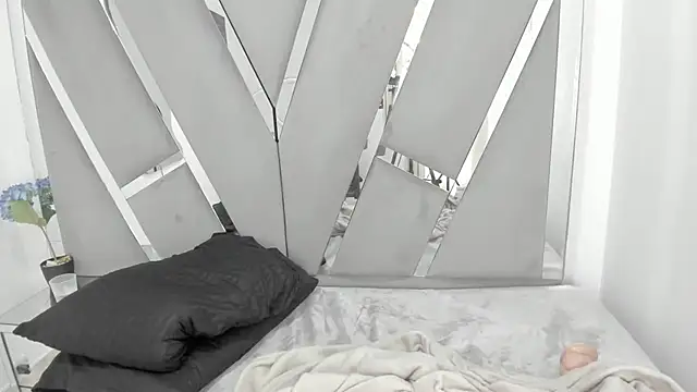 kittyhtx online show from 03-08-25, 08:22
