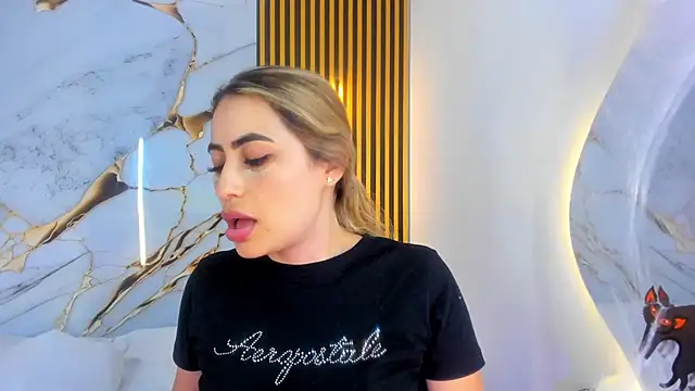samanthasweeth online show from 10-18-25, 09:04