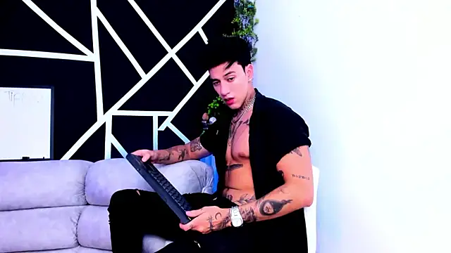 JUSTIN FULLER1 online show from 03-07-25, 09:06