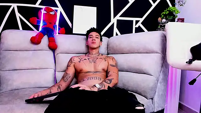 JUSTIN FULLER1 online show from 03-19-25, 02:46