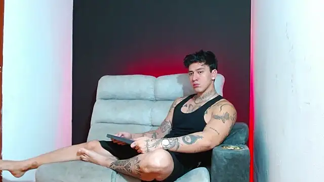 JUSTIN FULLER1 online show from 02-08-26, 06:55