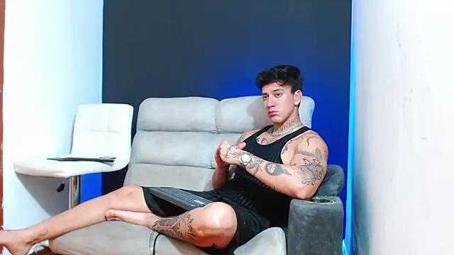 Snapshot of JUSTIN_FULLER1 chatting on 04-29-26, 03:54 JUSTIN FULLER1 online show from 04-29-26, 03:54
