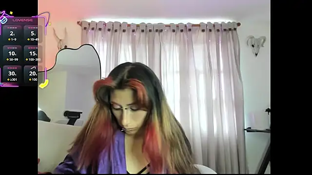 Snapshot of Asterothxznikki chatting on 07-01-26, 06:51 Asterothxznikki online show from 07-01-26, 06:51
