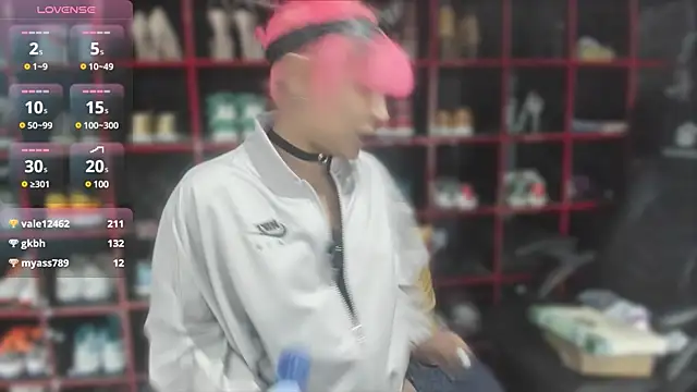 Indianbrownie online show from 12-04-24, 10:41