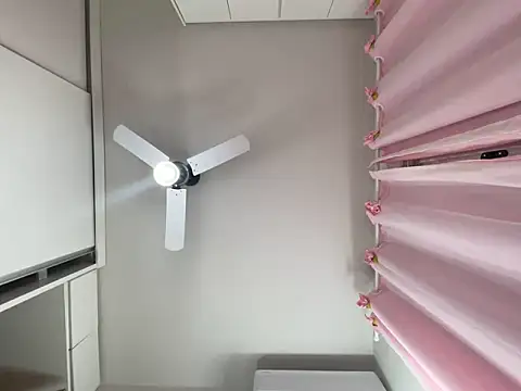 lariic online show from 10-02-25, 12:45