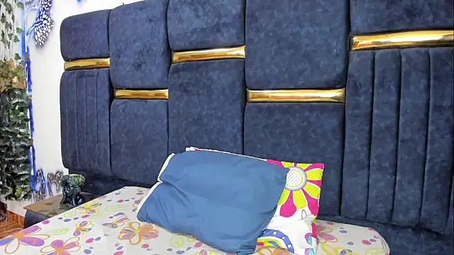 skaysanchez1 online show from 03-07-26, 07:44