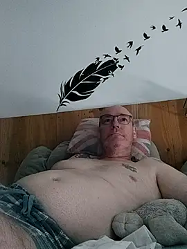 Snapshot of bogland33 chatting on 07-17-26, 06:46 bogland33 online show from 07-17-26, 06:46