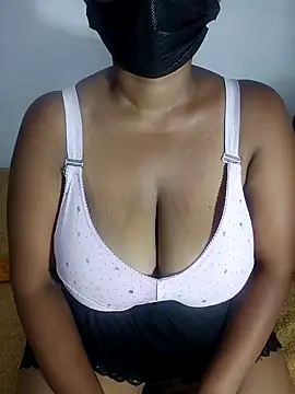 kumaricapalsex2 online show from 11-20-25, 06:40