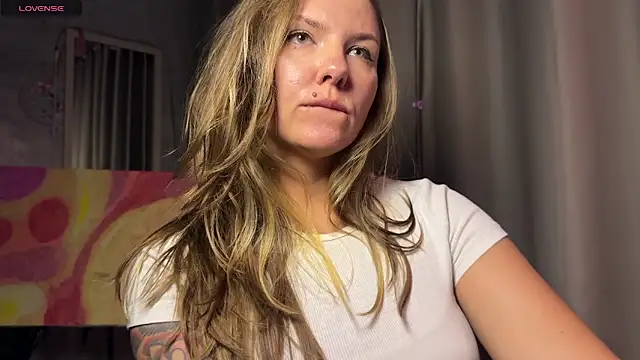  private person  online show from 01-08-26, 12:40