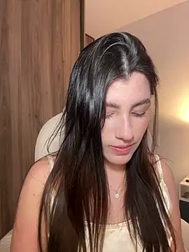 ARITOO  online show from 04-21-26, 03:24