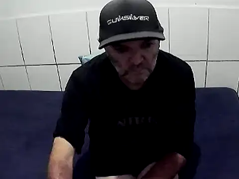 pierdona online show from 12-17-25, 08:04