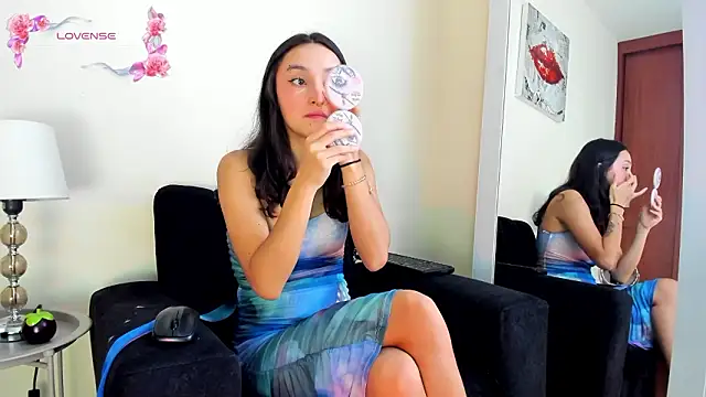 its  angelica  online show from 03-13-26, 06:58