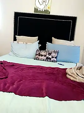 contagiousqueen online show from 02-08-26, 12:19