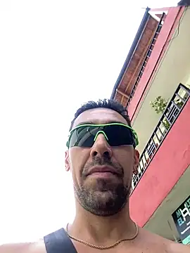 Snapshot of dantedesirexx chatting on 01-21-25, 06:23 dantedesirexx online show from 01-21-25, 06:23