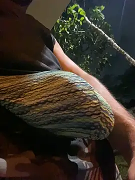 Snapshot of dantedesirexx chatting on 02-01-25, 05:07 dantedesirexx online show from 02-01-25, 05:07