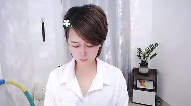 Fan ting online show from 02-25-25, 06:47