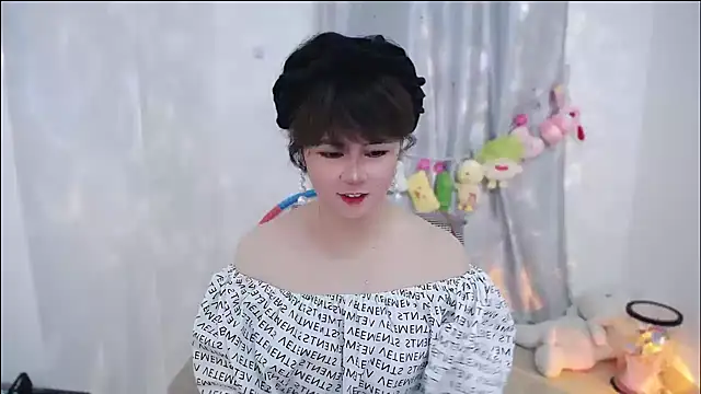 Fan ting online show from 10-13-25, 10:48