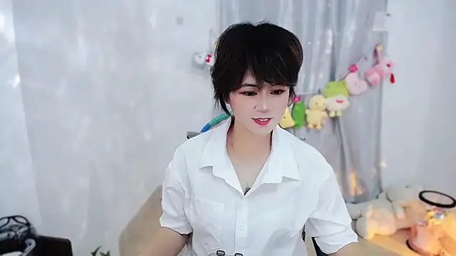 Fan ting online show from 11-17-25, 03:01