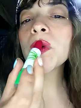 Elvishcassie  online show from 12-23-24, 02:45