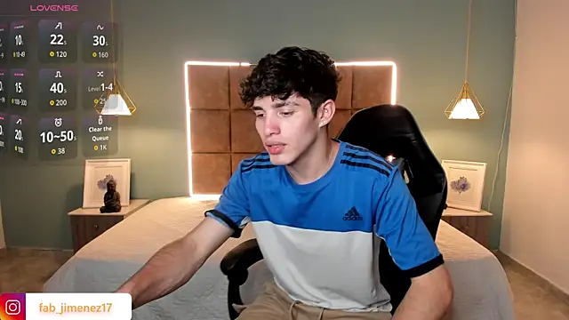 AlejooTwink online show from 04-12-26, 12:15